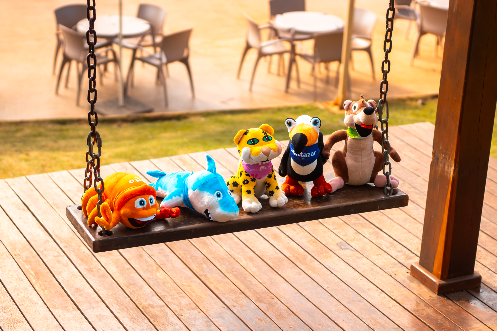 Mascotes do Blue Park ganham versão em pelúcia e fortalecem vínculo emocional com visitantes