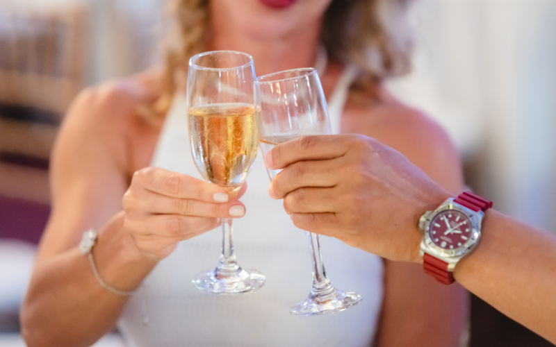 Celebre o Réveillon 2026 no Mabu Thermas Grand Resort em Foz do Iguaçu. Diversão, conforto e virada inesquecível na praia de ondas.