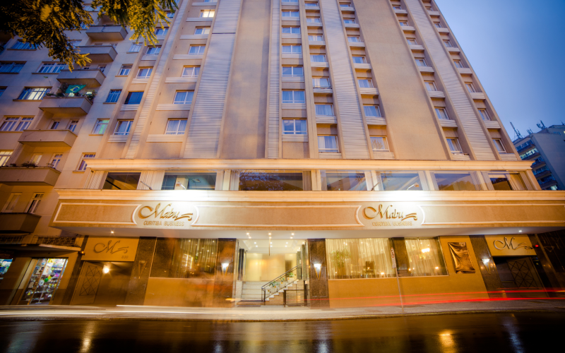 Turismo em alta em Curitiba: lazer supera negócios e a cidade entra no ranking mundial. Viva essa experiência no Mabu Curitiba Business.